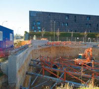 Construcţia catedralei din Madrid continuă