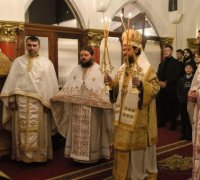 Preasfințitul Părinte Teofil de Iberia prezent la hramul parohiei ocrotite de Sfântul Cuvios Paisie de la Neamț (Liverpool)