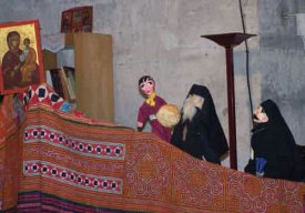 Teatru de marionete în parohia Sfânta Parascheva şi sfânta Genoveva