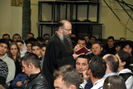 Întâlnirea tinerilor Nepsis din Lazio cu Preasfinţitul Siluan