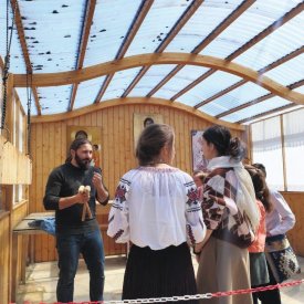 „Răsună toaca‑n cer”