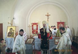 HRAMUL PAROHIEI „SFINŢII TREI IERARHI" DE LA ROMAINVILLE-PARIS