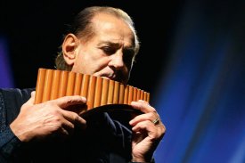GHEORGHE ZAMFIR, REGELE NAIULUI