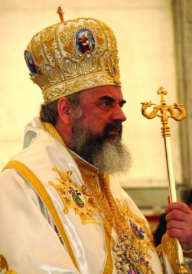 Sa Béatitude notre Père en Christ le Patriarche Daniel en l’église de la Paroisse Orthodoxe Roumaine de Madrid